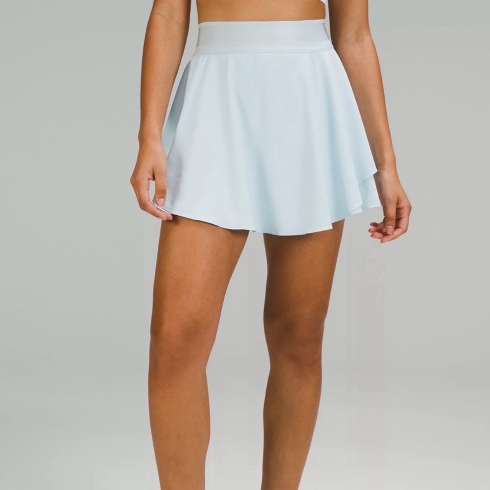 Lululemon Court Rival HR Skirt - Powder Blue (6)